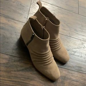 Sole society booties